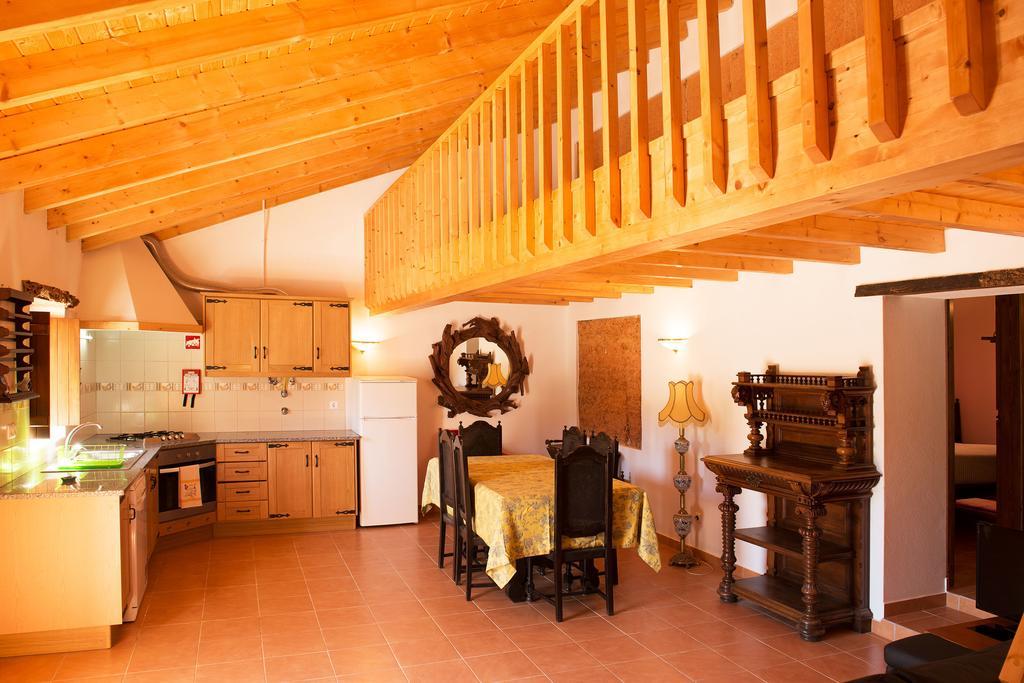 Recanto Da Ribeira Casas De Campo Monchique Pokoj fotografie