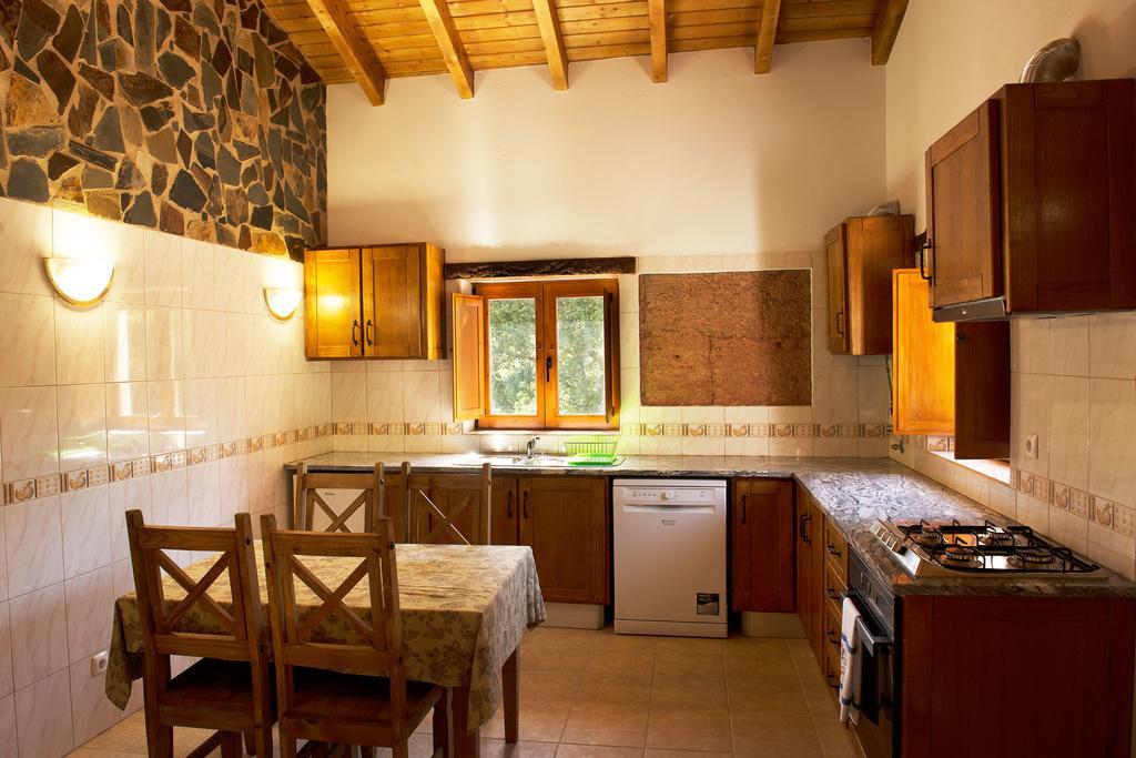 Recanto Da Ribeira Casas De Campo Monchique Pokoj fotografie